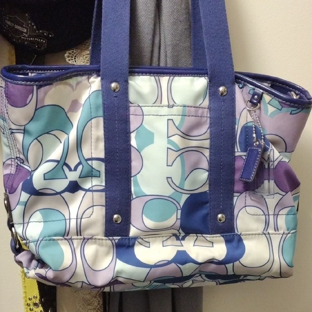 Coach Blue and Purple Tote Bag with Iconic Pattern